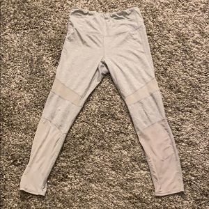 Grey leggings